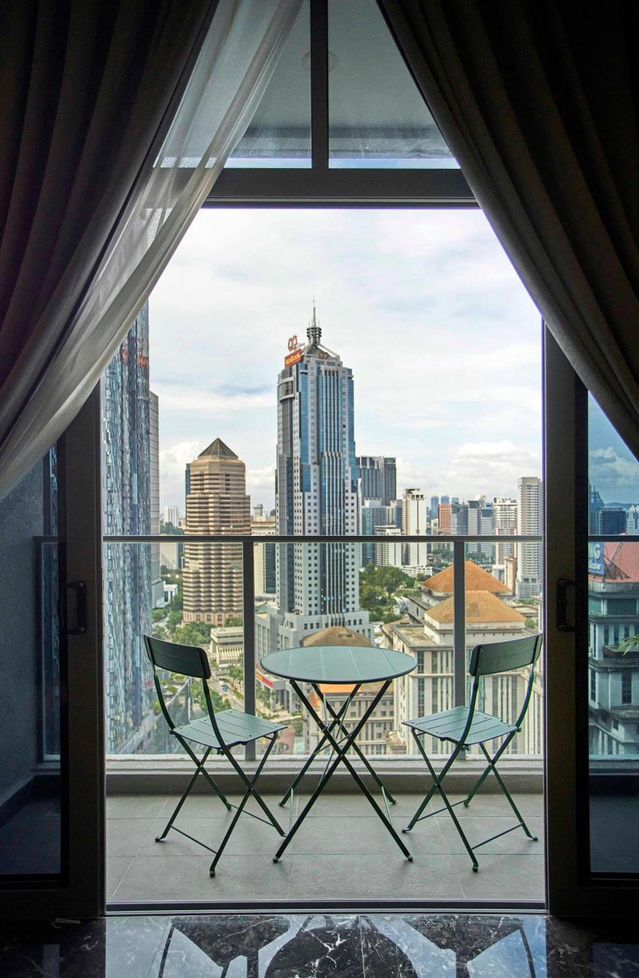 Royce Residence Klcc By Cobnb Kuala Lumpur Exterior foto
